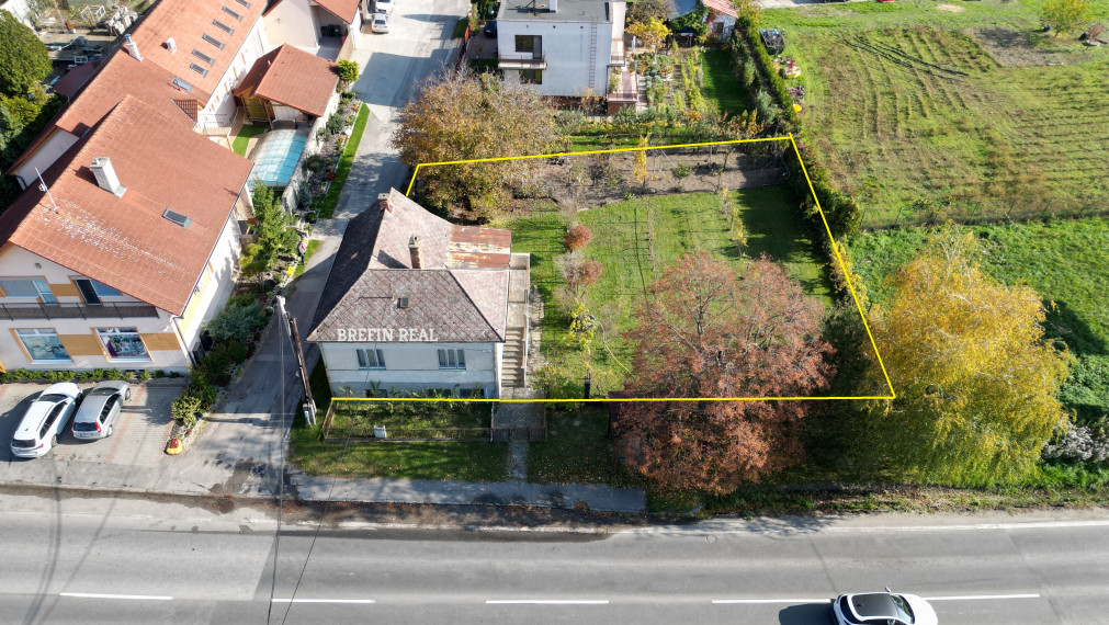 BREFIN REAL - REZERVOVANÉ - 3.i RD STUPAVA, možnosť POLYFUNKČNEJ výstavby