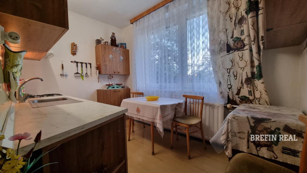 REZERVOVANÉ 1-izbový byt v úplnom centre Malaciek – Záhorácka ulica