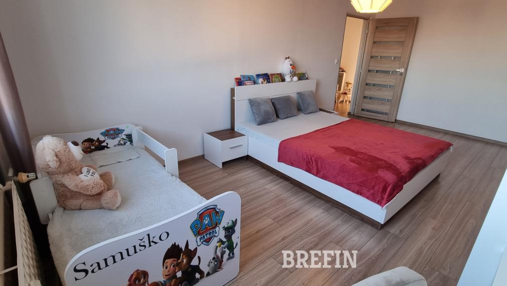 VEĽKÝ 2-izb. byt 65,69 m2-CENTRUM-Záhorácka ulica