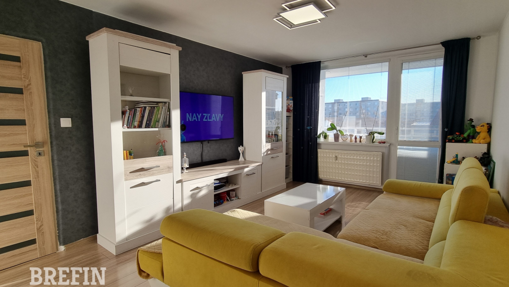 VEĽKÝ 2-izb. byt 65,69 m2-CENTRUM-Záhorácka ulica