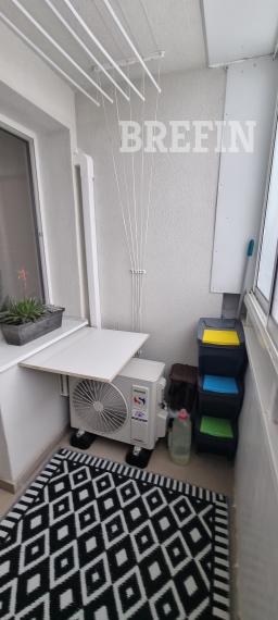 Moderný 3-izbový byt s klimatizáciou a zasklenou loggiou, 13/13 – Smolenická, Petržalka