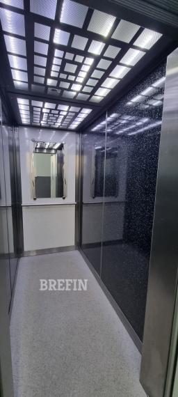 Moderný 3-izbový byt s klimatizáciou a zasklenou loggiou, 13/13 – Smolenická, Petržalka