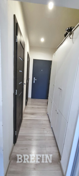 Moderný, zariadený 3.izb. byt, klimatizácia, zasklená loggia – Smolenická, Petržalka