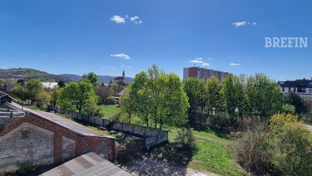 VEĽKÝ, MODERNÝ 3.izb. BYT Bezručová ul.