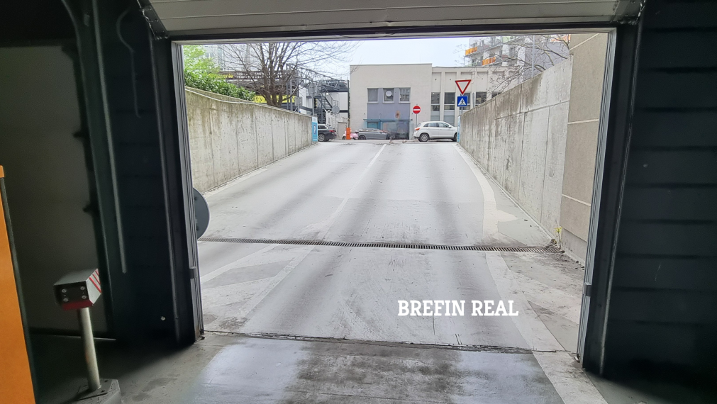 Garážové státie - City Park Ružinov, Plynárenská 3A/3D