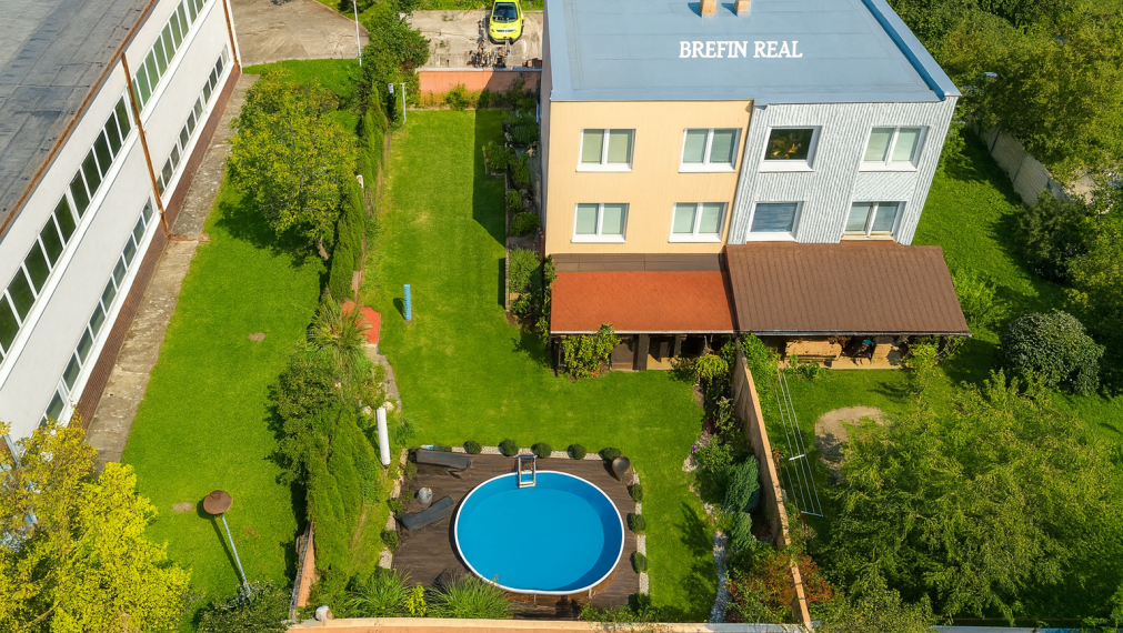 Ideálne spojenie PRIESTOR, KOMFORT, SÚKROMIE - 6-izb. RD vo Vajnoroch | bazén | garáž | 232 m²