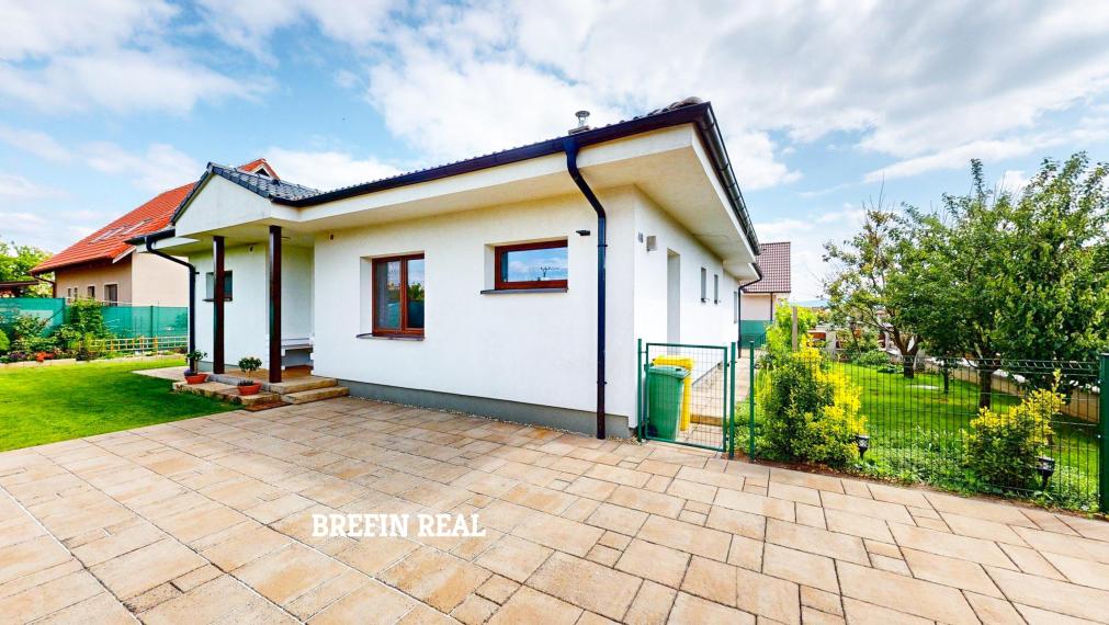 NADŠTANDARTNÝ a MODERNÝ 188 m2, 5-izbový DOM