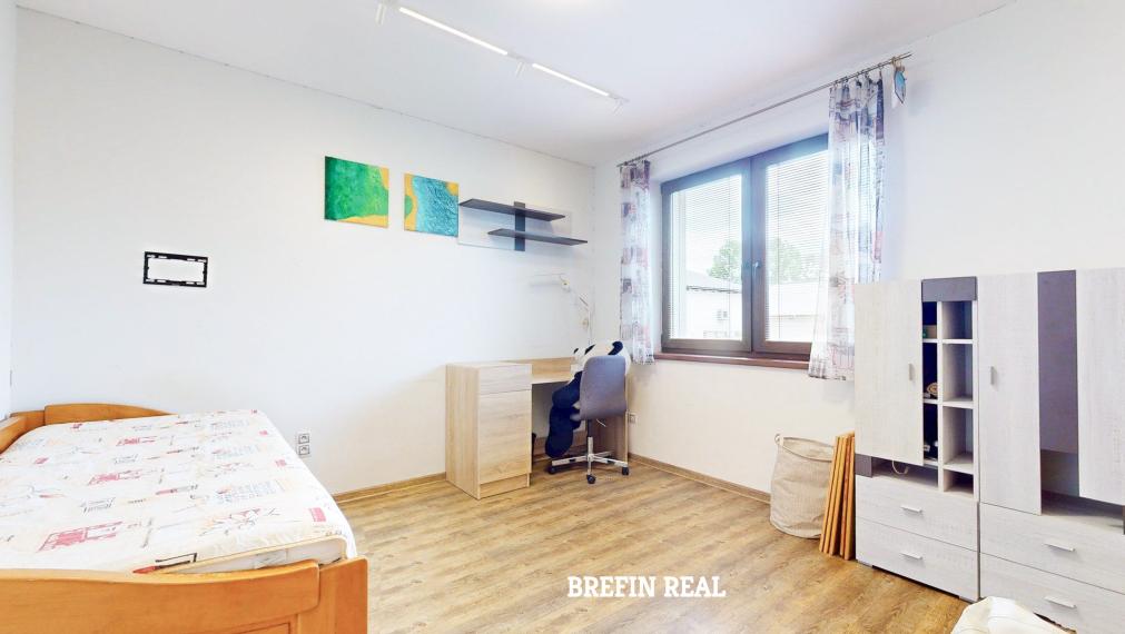 NADŠTANDARTNÝ a MODERNÝ 188 m2, 5-izbový DOM