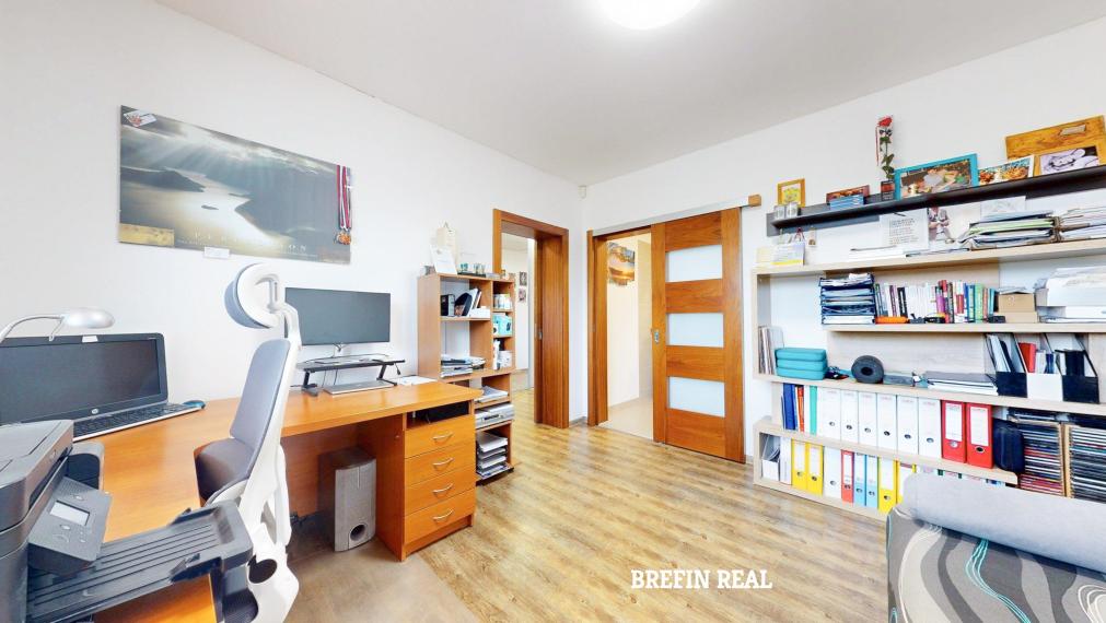 NADŠTANDARTNÝ a MODERNÝ 188 m2, 5-izbový DOM