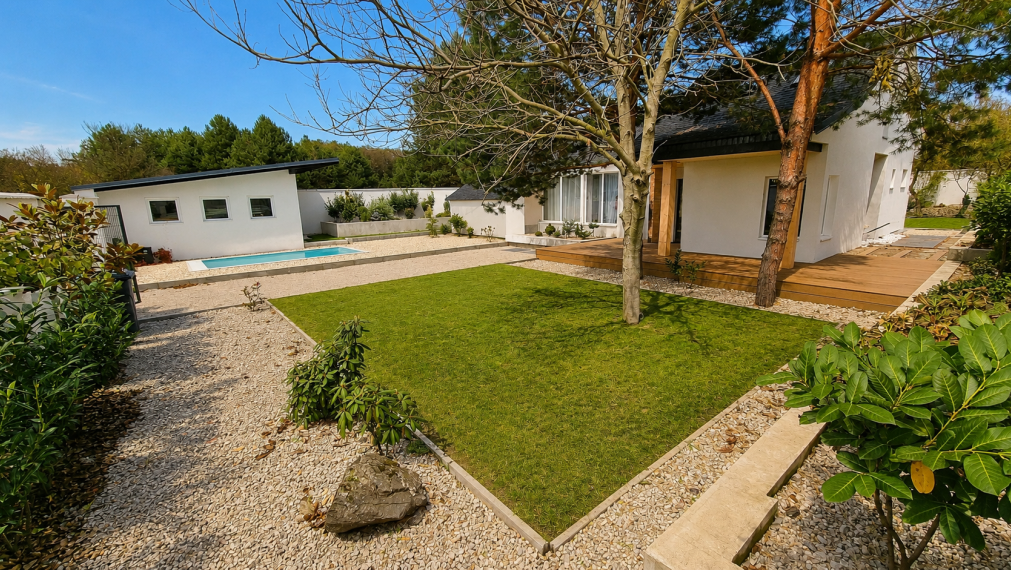 Štýlový 120 m2 ENERGETICKY úsporný DREVODOM s bazénom, POZEMOK 800 m2, pri lese