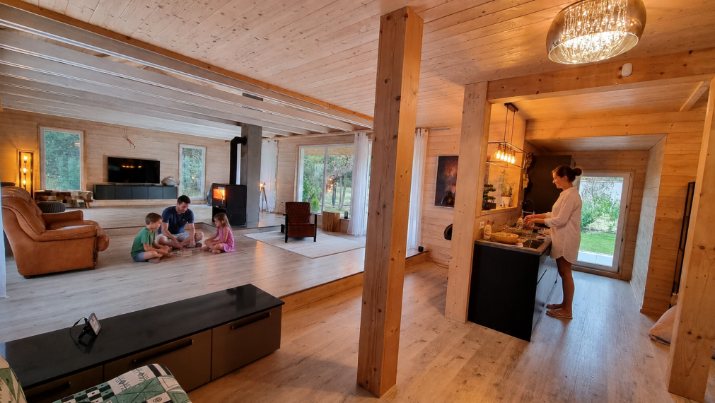 Štýlový 120 m2 ENERGETICKY úsporný DREVODOM s bazénom, POZEMOK 800 m2, pri lese