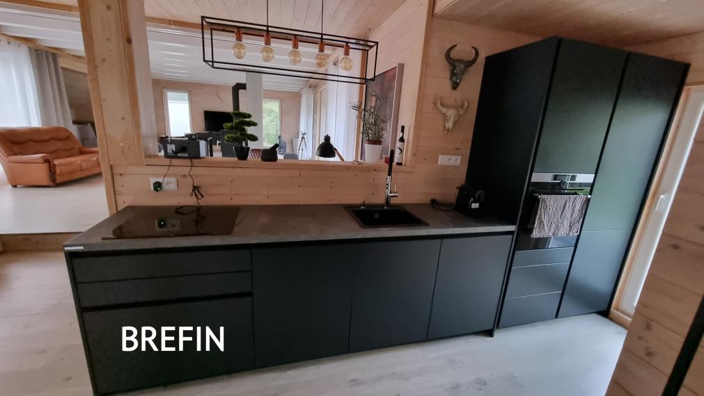 Štýlový 120 m2 ENERGETICKY úsporný DREVODOM s bazénom, POZEMOK 800 m2, pri lese