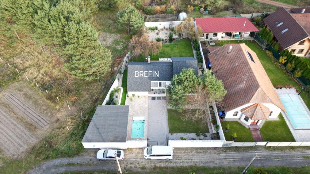 Štýlový 120 m2 ENERGETICKY úsporný DREVODOM s bazénom, POZEMOK 800 m2, pri lese