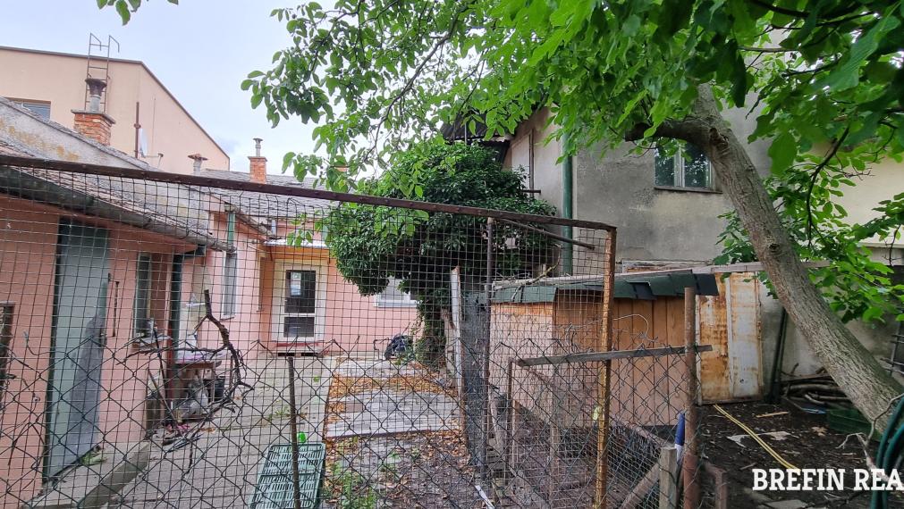 3-izbový rodinný dom s garážou a pozemkom 703 m² – Stupava