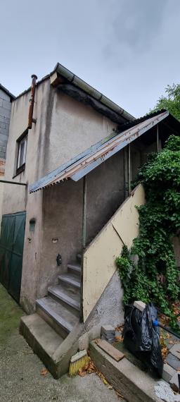 3-izbový rodinný dom s garážou a pozemkom 703 m² – Stupava