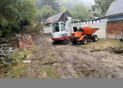 POKOJ a PRÍRODA-JAR až JESEŇ-spoločný ČAS na DVORE-1020 m2 - fotografia 28