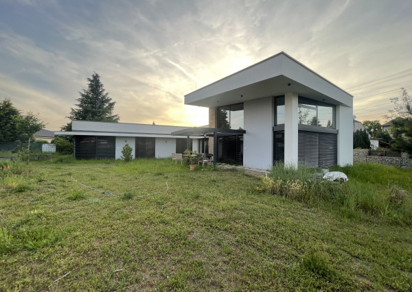 Nadštandardný, moderný 255 m² rodinný dom, 1340 m² pozemok, Studienka