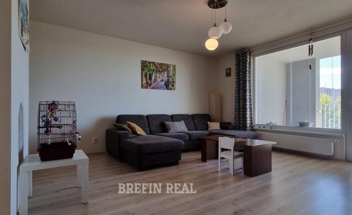 VEĽKÝ, MODERNÝ 3.i. BYT s parkovacím miestom, centrum Stupavy, Bezrucova 21/A-Avana - fotografia 7