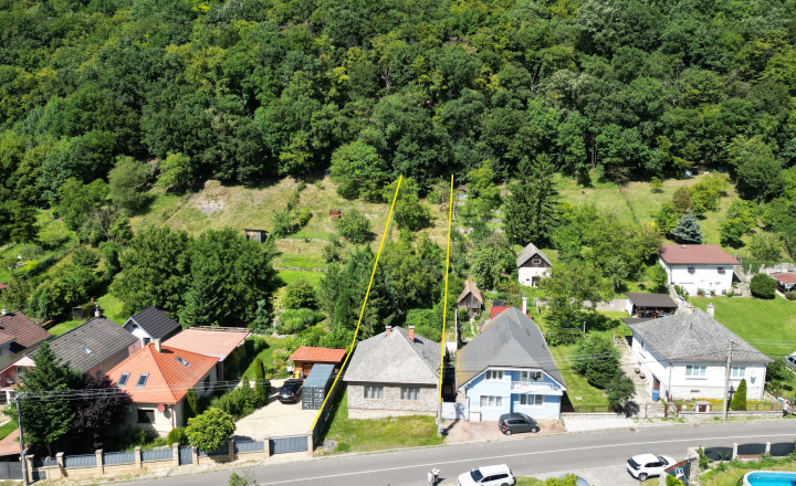 POKOJ a PRÍRODA-JAR až JESEŇ-spoločný ČAS na DVORE-1020 m2 - fotografia 5