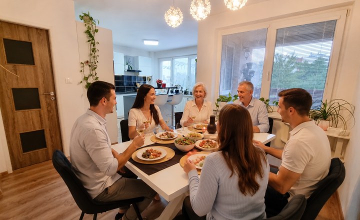 Znížená cena 6-izb. dom | súkromie, bazén, parkovanie| | bývanie aj podnikanie | BA Vajnory